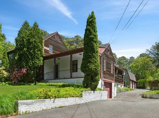 160 Longview Rd, Southampton, NY 11968