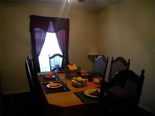 3rd image of 5005 Archway Dr