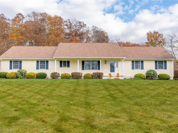 12239 Blosser Rd, North Lima, OH 44452