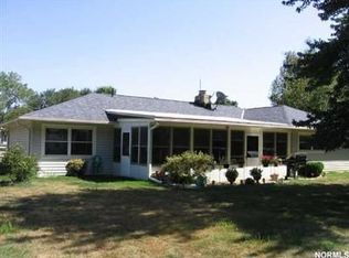 32625 Hidden Tree Cir, North Ridgeville, OH 44039