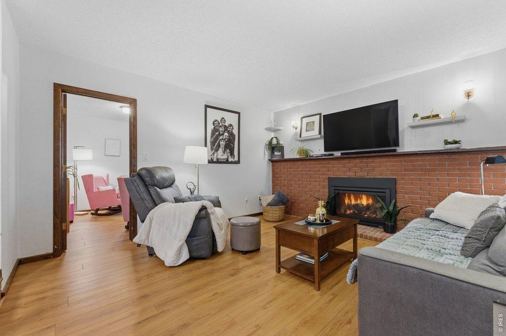 342 Limber Pl