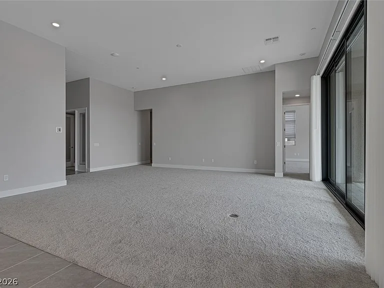 5008 Terramont Dr — Photo 9