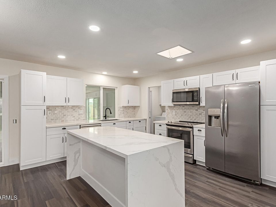1st image of 15662 N LAKEFOREST Drive