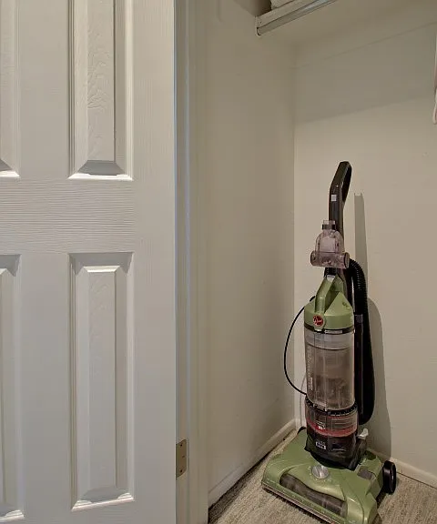 350 Villa Point Dr — Photo 21