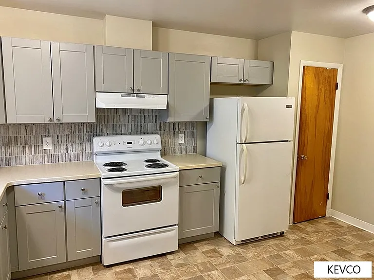 2413 Clearview Ave — Photo 13
