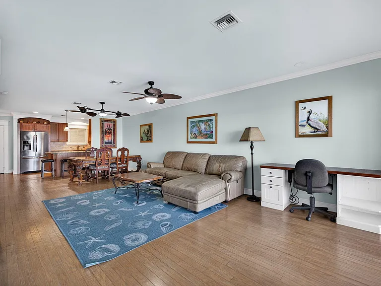 1630 Seaway Dr #304 — Photo 14