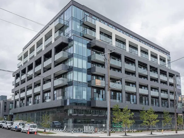 4208 Dundas St W, Toronto, ON