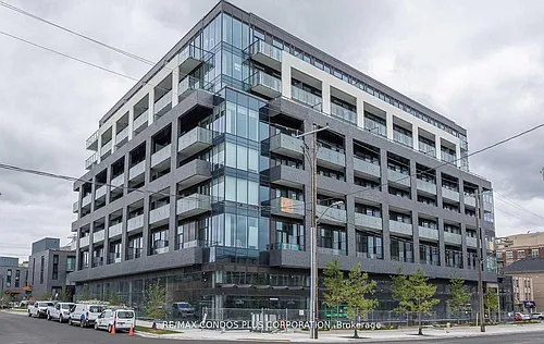 4208 Dundas St W Photo 1