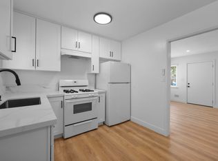 2426 N Buena Vista St #Cc, Burbank, CA 91504