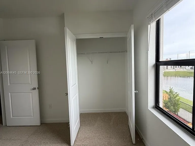 1432 NE 4th Ave #0 — Photo 9