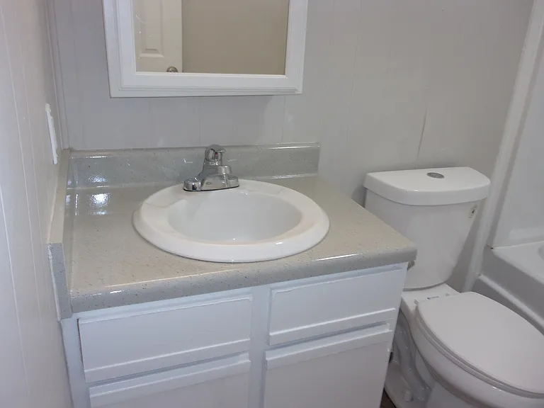 1823 India Hook Rd — Photo 8