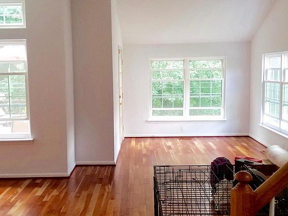 5th image of 16201 Presidio Way