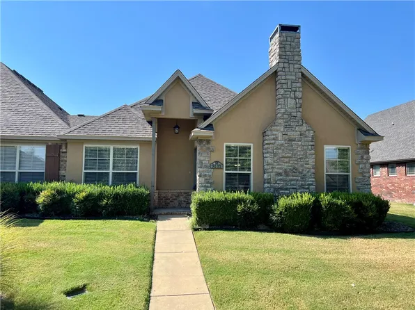3111 SW Stoneway Ave, Bentonville, AR 72713