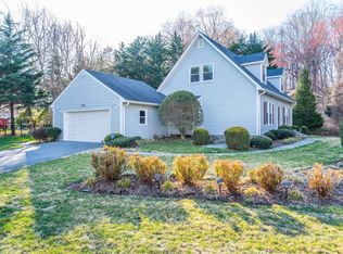 7726 Seven Locks Rd, Bethesda, MD 20817