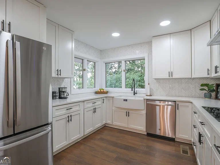 212 Southland Dr — Photo 53