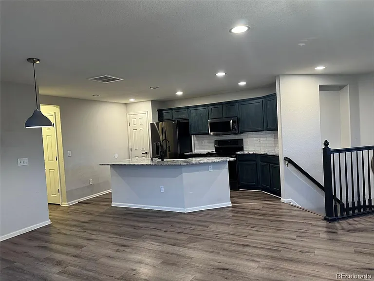 17227 Waterhouse Cir #F — Photo 2