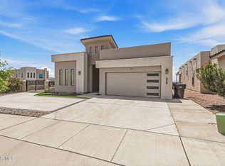 329 Hector Porras Dr, El Paso, TX 79928