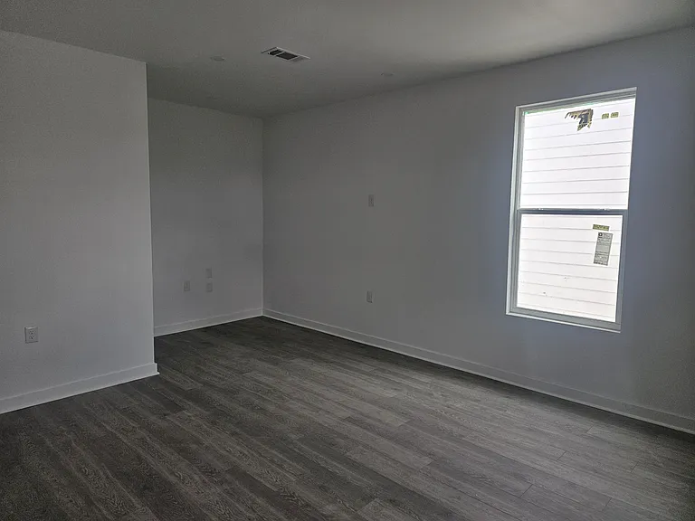 1321 S Rampart St #201 — Photo 5