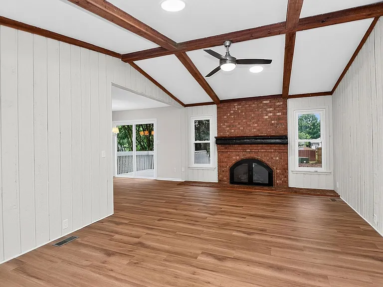 11122-5 Cedar Ln — Photo 2