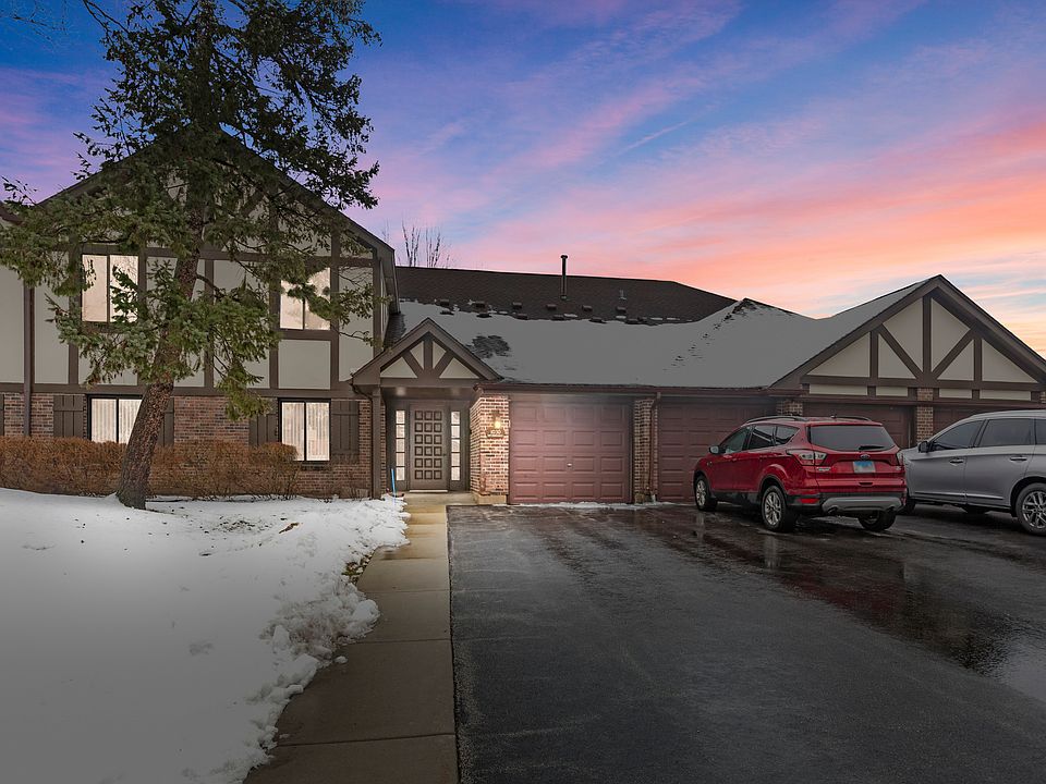 1st image of 1030 Cottonwood Ct APT 1b