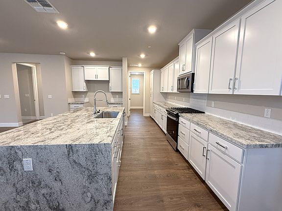 7th image of this home