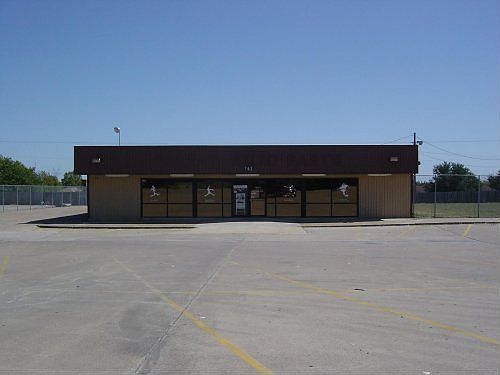 1st image of 702 N Highway 78