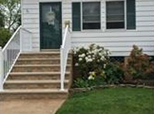 19 Evergreen, Fords, NJ