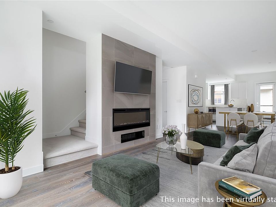 1st image of 856 Orwell St #18