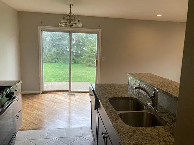 1041 Brunswick Hbr — Photo 6