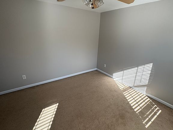 5th image of 3729 Montgomery Way