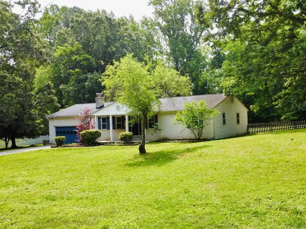 8105 Vacchiano Dr, Port Tobacco, MD 20677