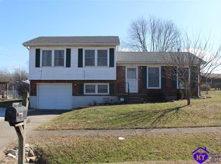 1532 Amber Ct, Radcliff, KY 40160