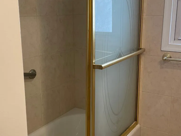118 Exeter St #1 — Photo 6