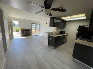 1511 Pyrenees Ave APT 10, Stockton, CA 95210