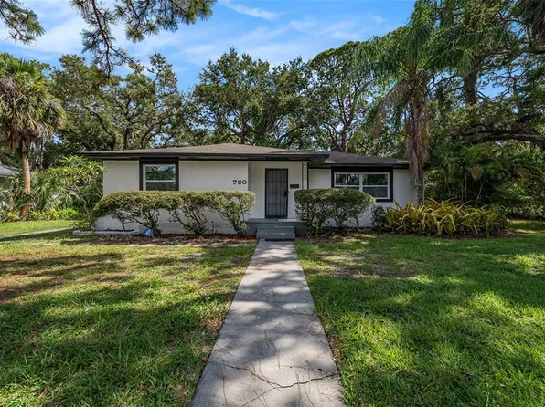 780 28th Ave S, Saint Petersburg, FL 33705