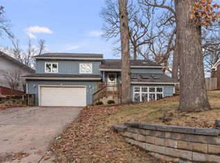 1221 20th Avenue Way, East Moline, IL 61244