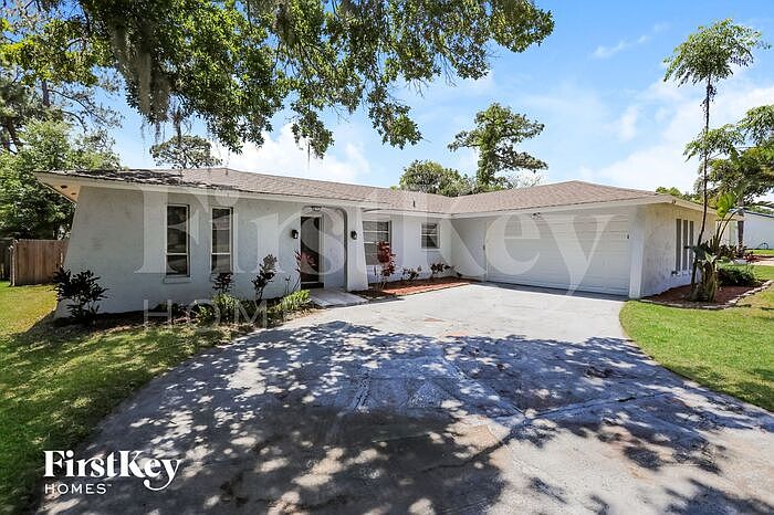 1st image of 7624 Waunatta Ct