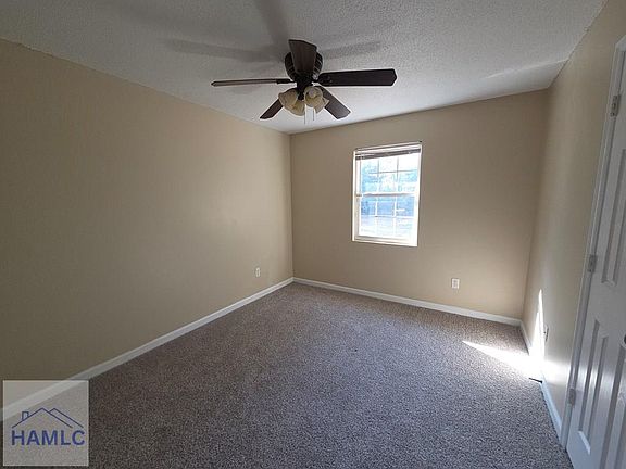 4th image of 621 Parker Dr