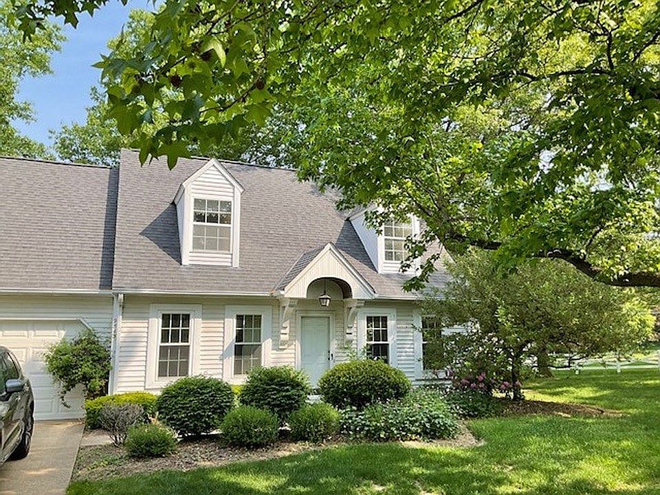 Front entry view