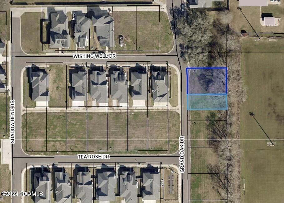 1st image of 201 Grand Oak Dr