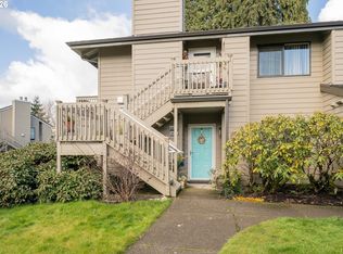 2026 Lake Isle Dr, Eugene, OR 97401