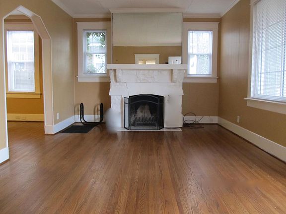 Living room--fireplace is decorative/not functional