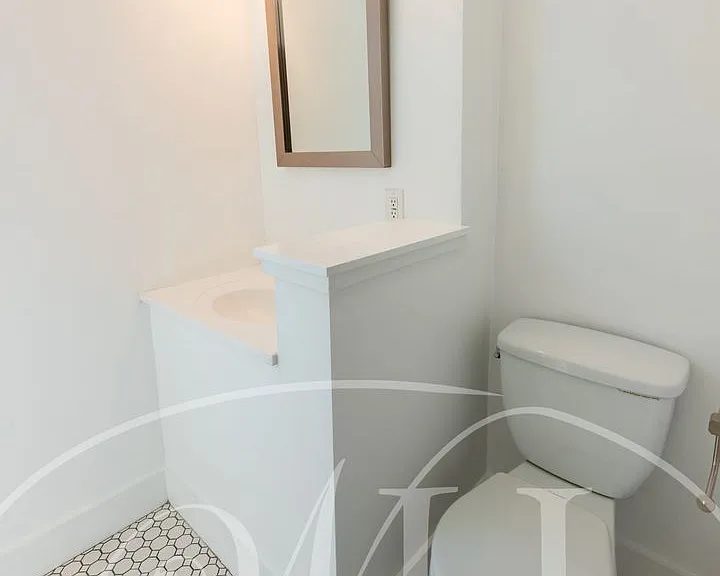 427 E Cherry St — Photo 20