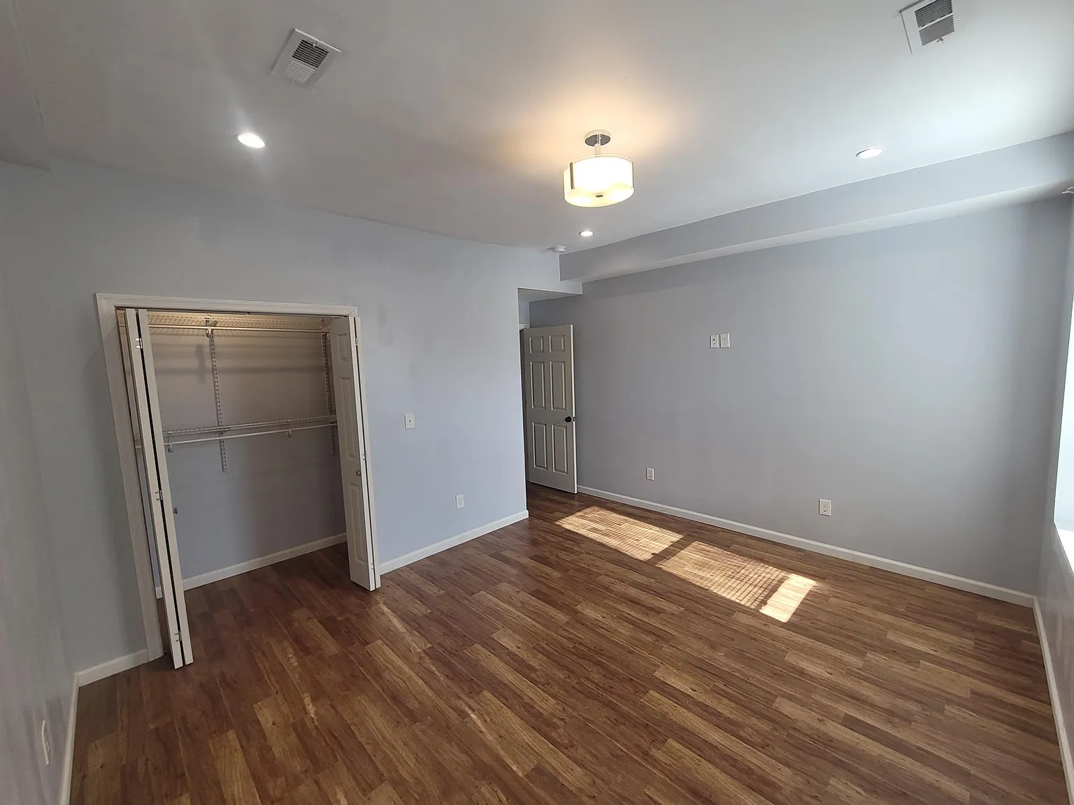 2635 N Calvert St — Photo 4