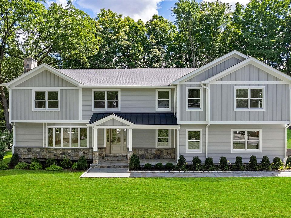 1st image of 230 Pinesbridge Road