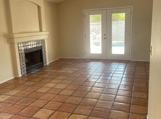 621 N Ocotillo Ln, Gilbert, AZ 85233