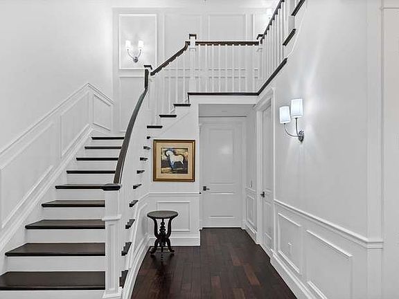5th image of 210 South St #6