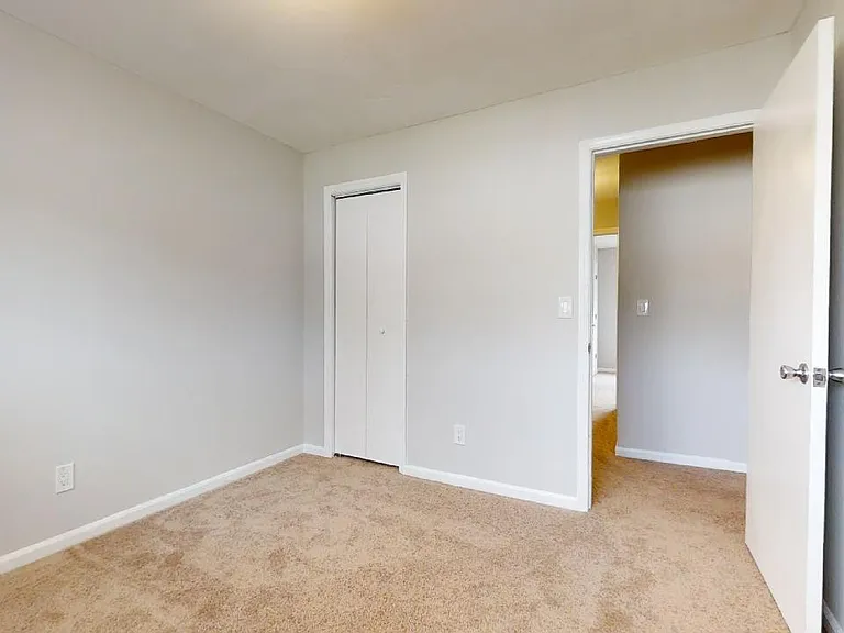114 Villa Dr — Photo 30