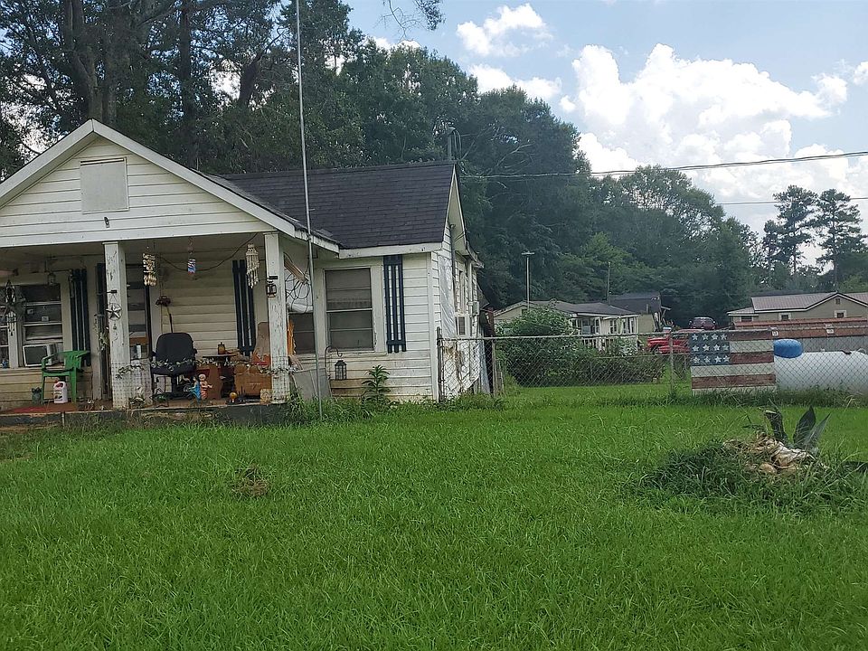 1st image of 3006 Barnesville Hwy