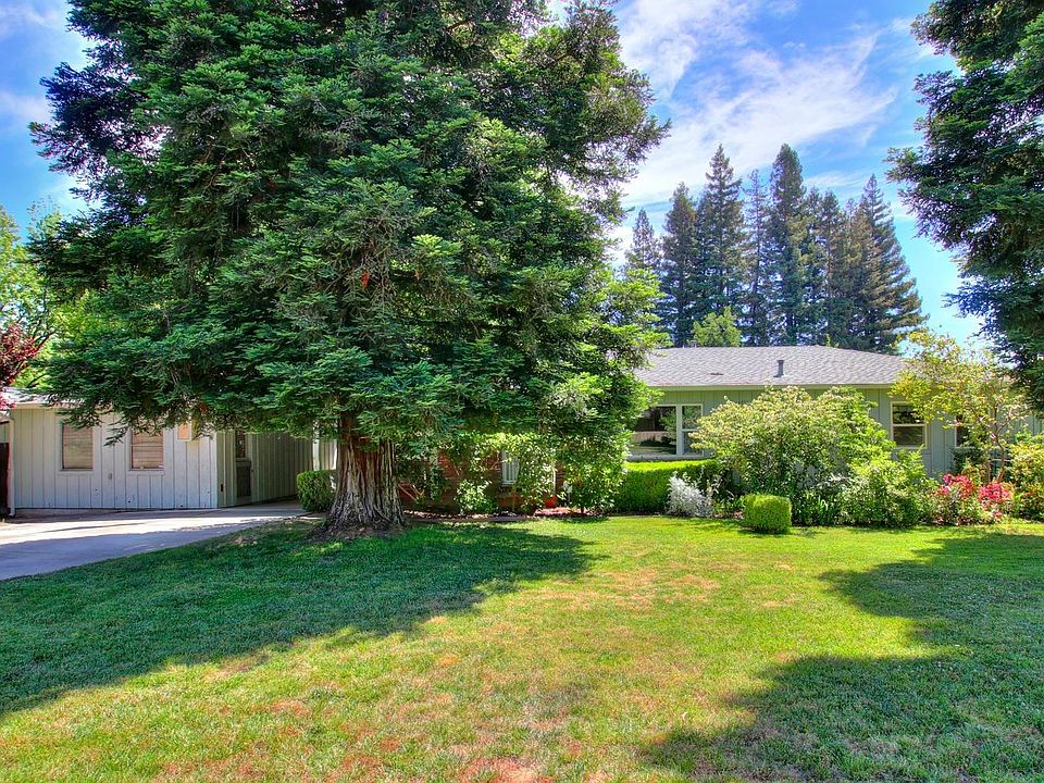 1st image of 748 Santa Rita Way